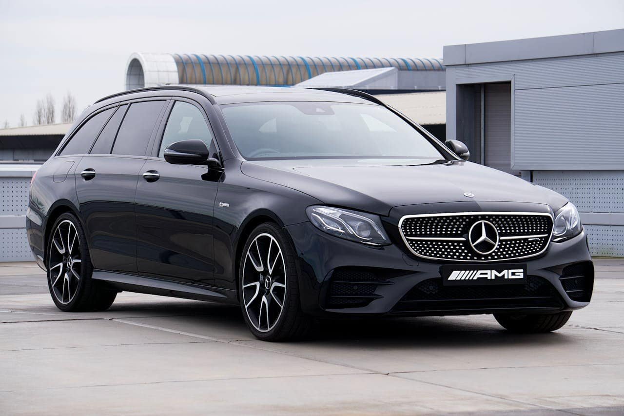 Representative executive-class vehicle for business and premium travel from Cambridge